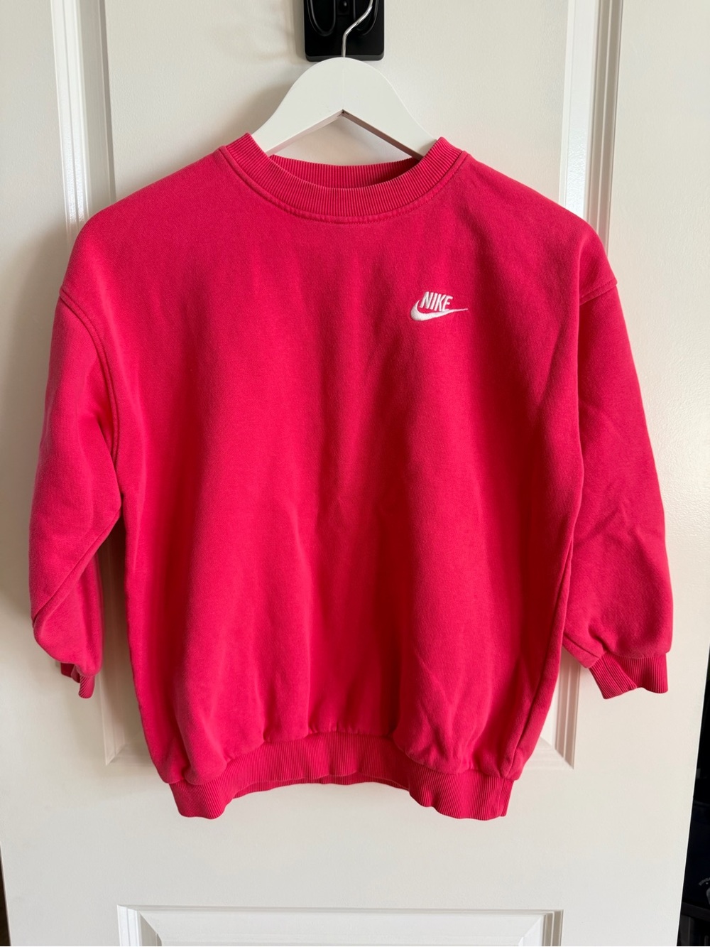 Nike Kids Fleece Crewneck Sweatshirt Hot Pink Fit Size Youth M